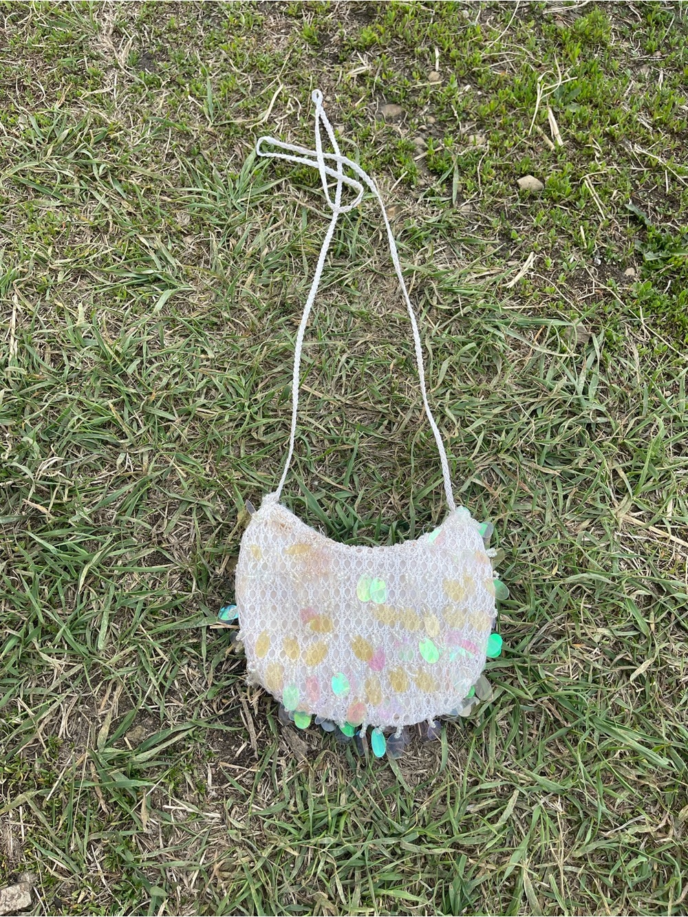 Y2K Handcrafted Iridescent Sequin Shoulder Bag - White